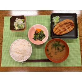 本日のお昼ご飯