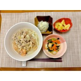 本日のお昼ご飯