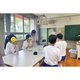 認知症マフづくり活動～三方原中学校～