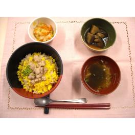 本日のお昼ごはん