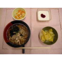 本日のお昼ごはん