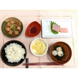 本日のお昼ごはん