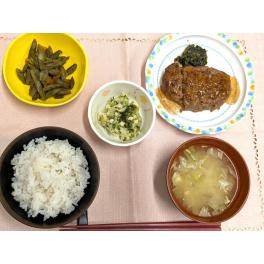 本日のお昼ごはん