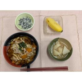 本日のお昼ごはん