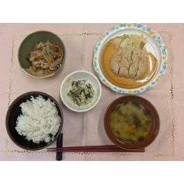 本日のお昼ごはん