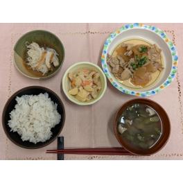 本日のお昼ごはん