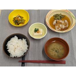 本日のお昼ごはん