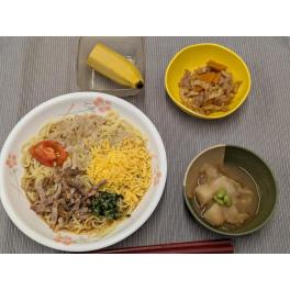 本日のお昼ごはん
