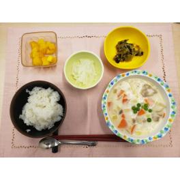 本日のお昼ごはん