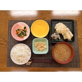 本日のお昼ご飯